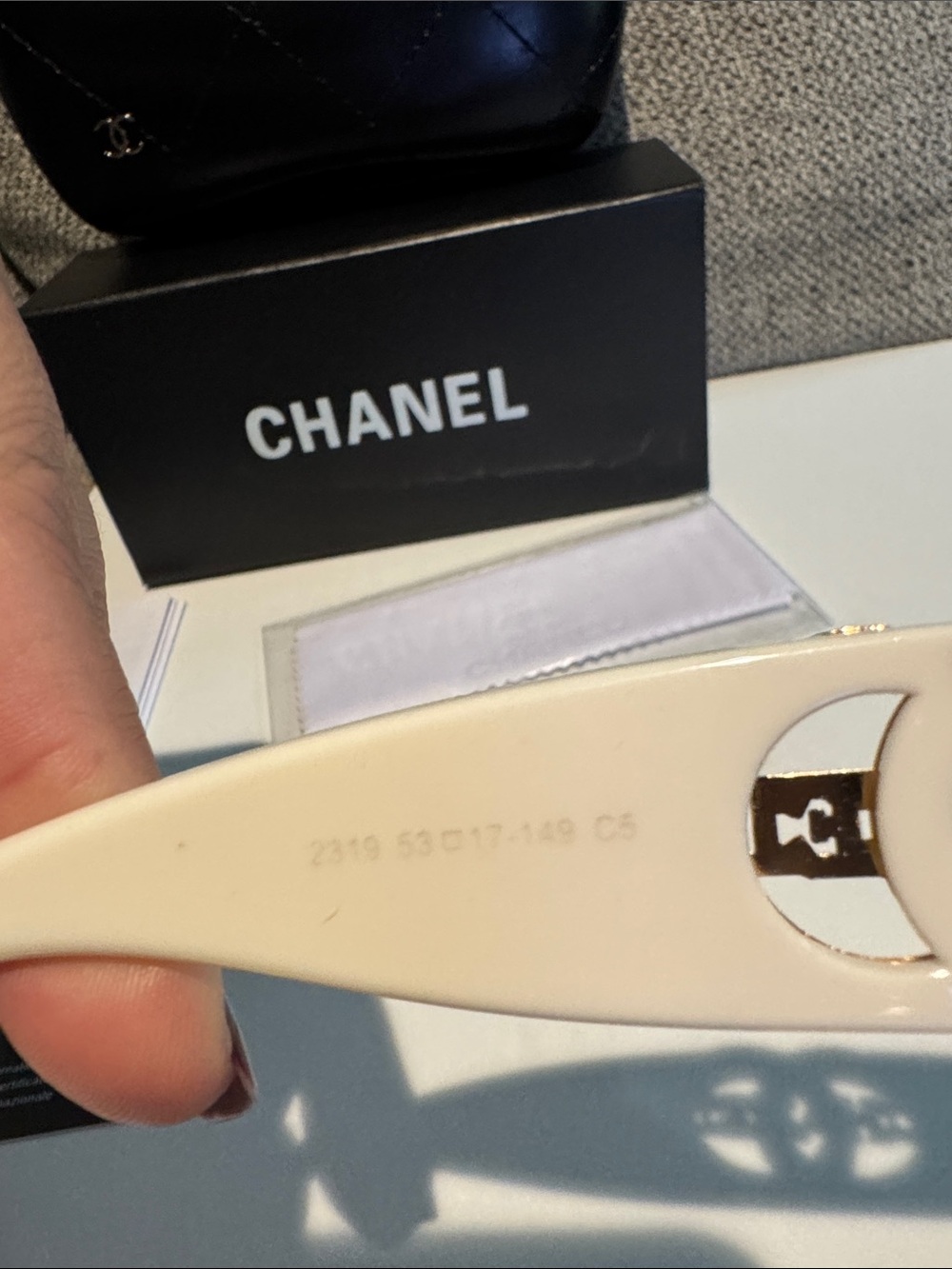 CHANEL Two-Tone Rectangular Sunglasses - Black Front & White Temples - Picture 6 of 8